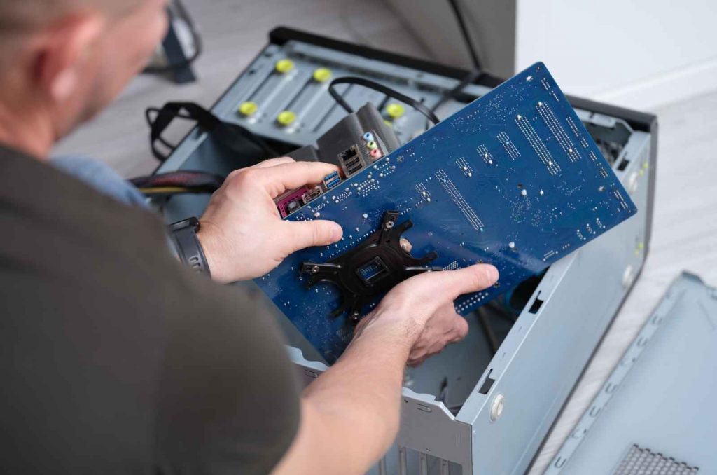 Power saving system for computers